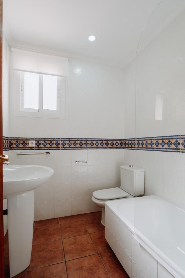 Piso en  Calle de Álvarez Sereix 5 - Foto 11