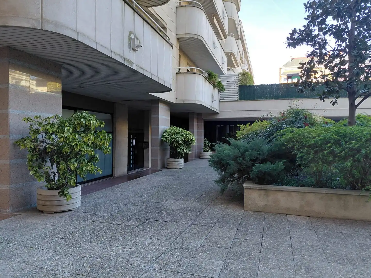 Local comercial en Sant Cugat del Vallès - Foto 2