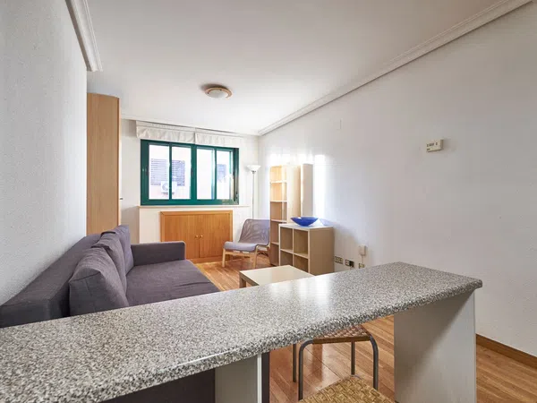 Estudio en Calle Rafael Bergamín, 16 - Foto 4