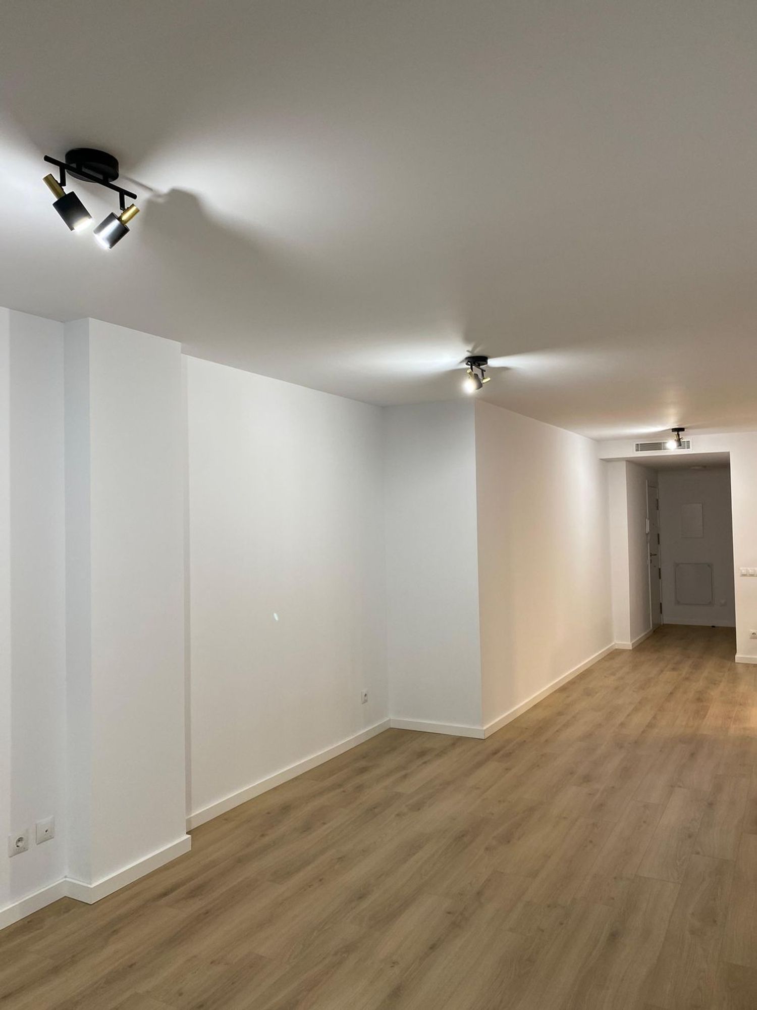 Piso en calle d'Anselm Clavé, 22 - Foto 2