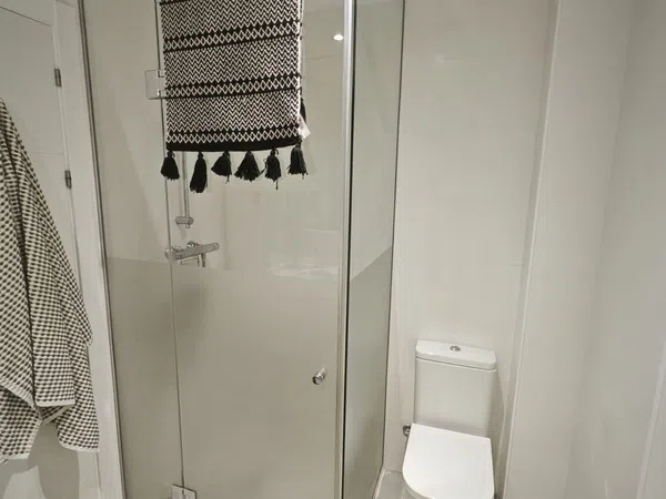 Piso en calle de la Infanta María Teresa, 14 - Foto 10