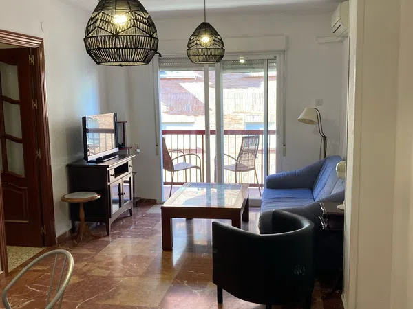 Piso en Calle Santo Tomás de Villanueva, 14 - Foto 2