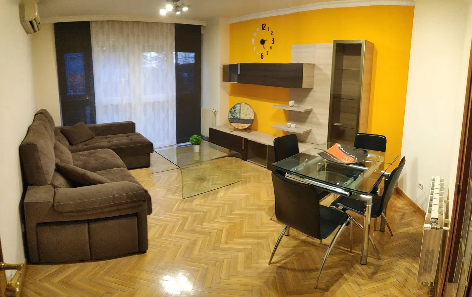 Piso en calle Islas Canarias, 118 - Foto 1