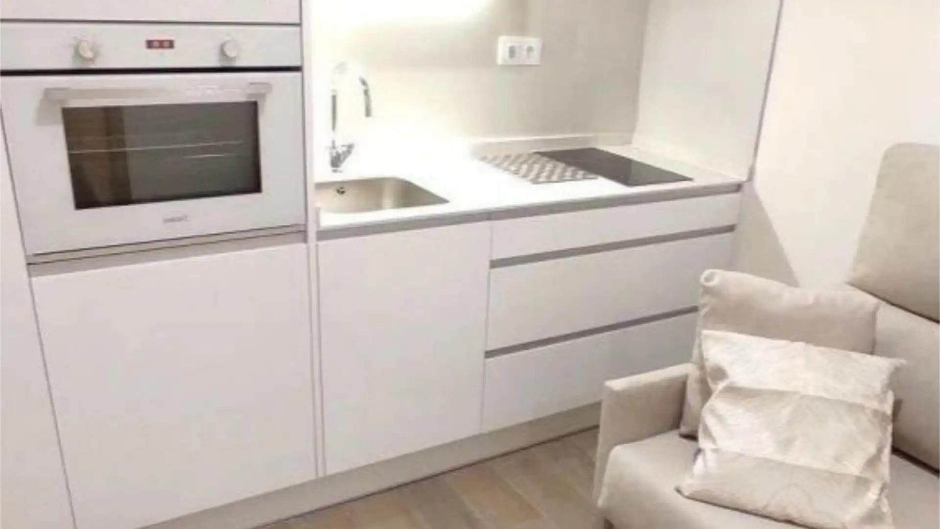 Piso en  Calle de Juan Duque 6 - Foto 3