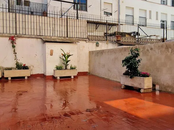 Piso en La Roqueta - Foto 1