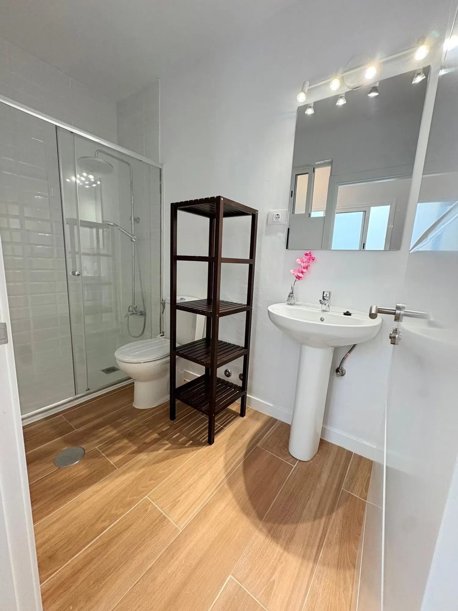 Piso en calle Ana María Margenat, 13 - Foto 4