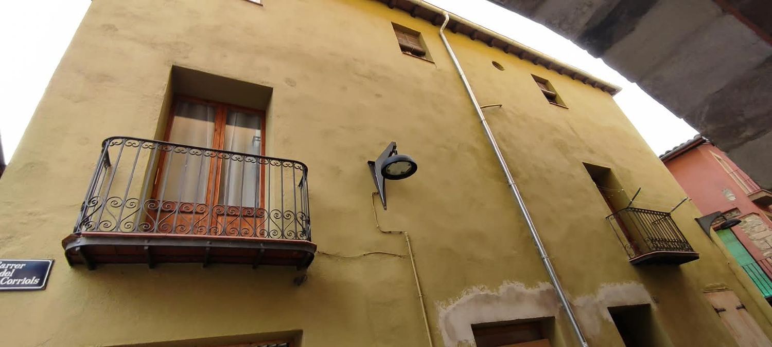 Casa de pueblo en Calle del Teòleg Corriols, 1 - Foto 7