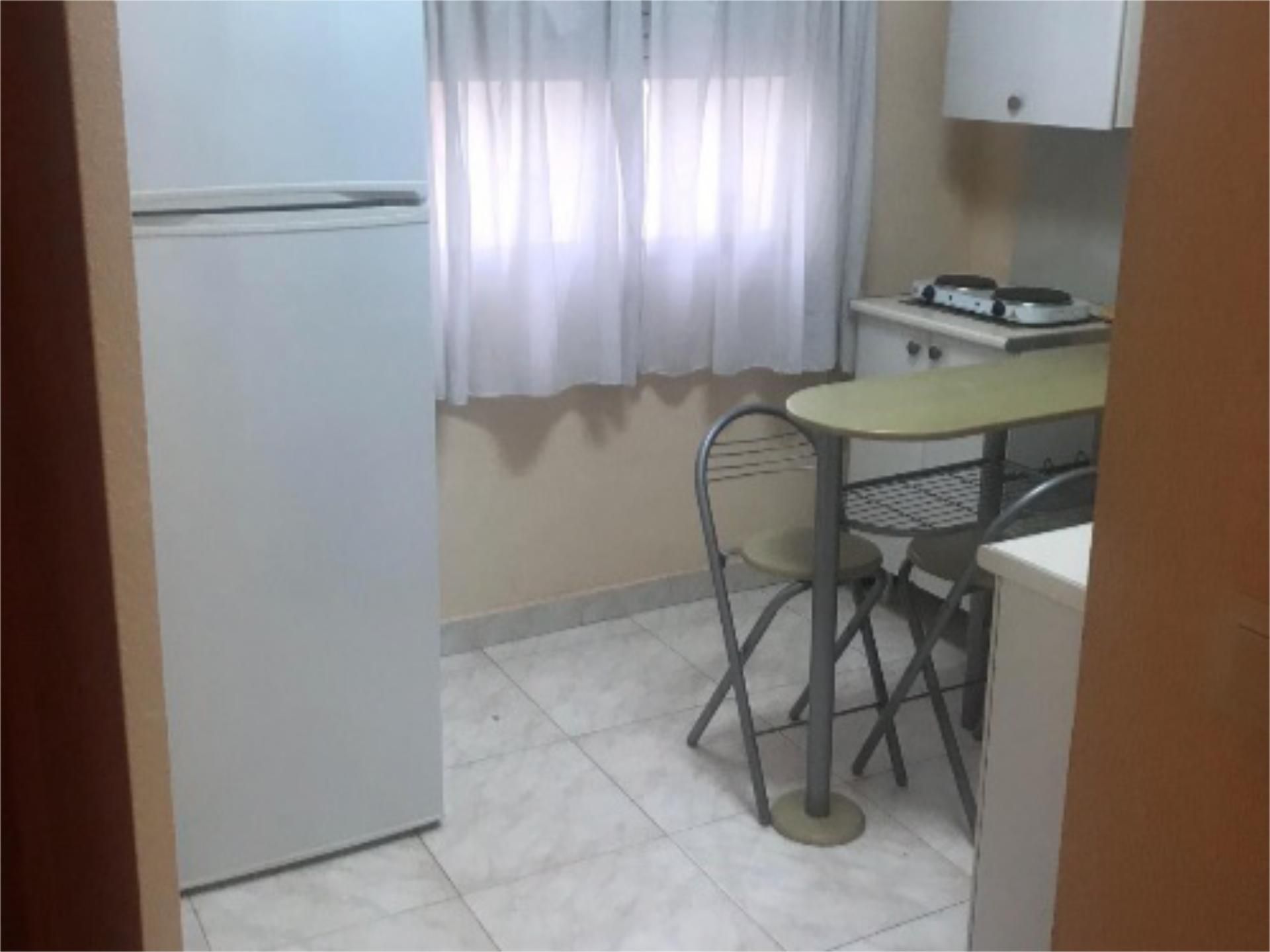 Piso en  Calle Antonio Segado del Olmo 3 - Foto 4