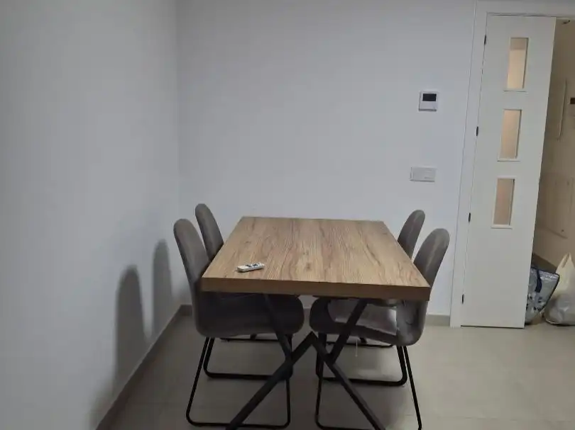 Piso en  Calle de las Trece Rosas 11 - Foto 5