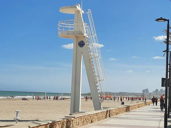 Piso en avenida Benidorm, 18 - Foto 17
