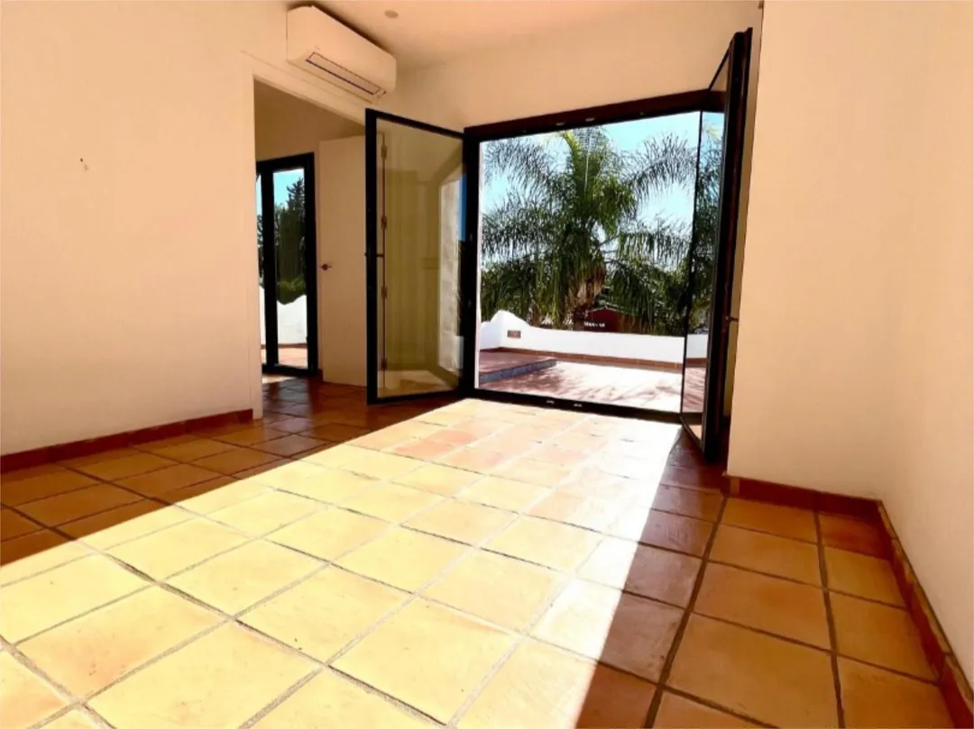 Piso en  Calle Benaojan 6 - Foto 14