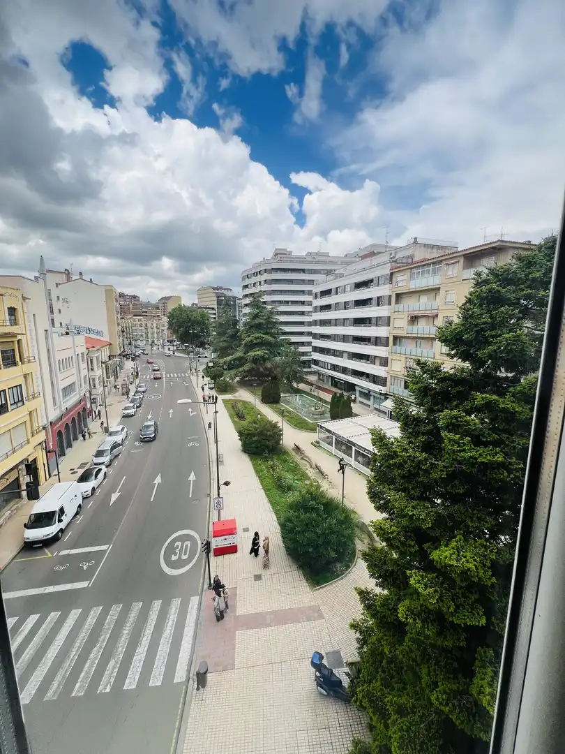 Piso en  Avenida de Portugal 1 - Foto 4