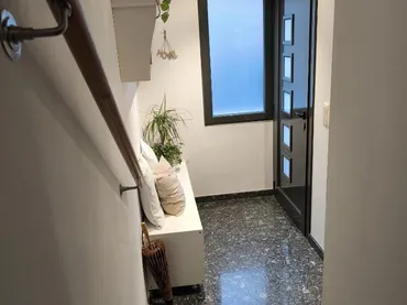 Casa adosada en  Carrer de Rector de Vallfogona 51 - Foto 4