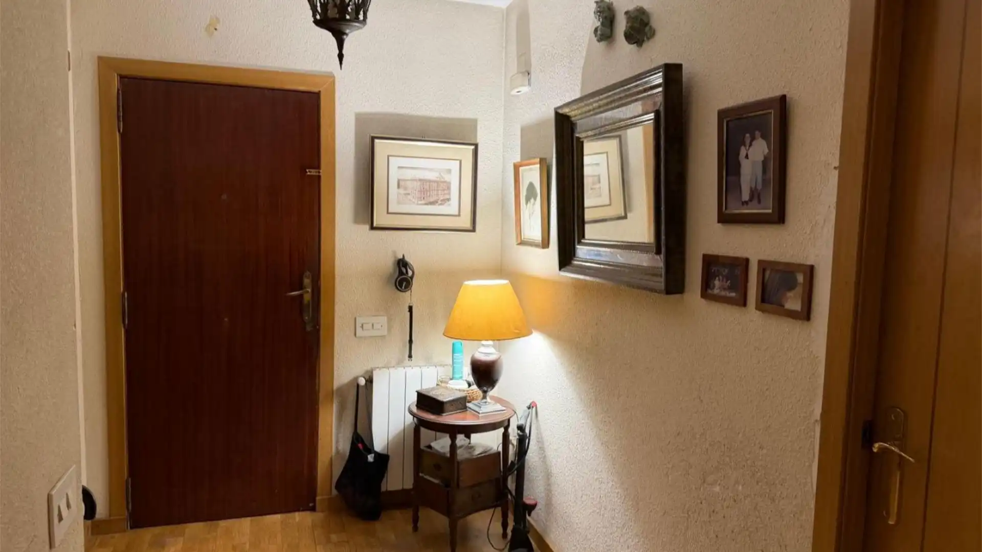 Piso en  Carrer de Sagunt 67 - Foto 1