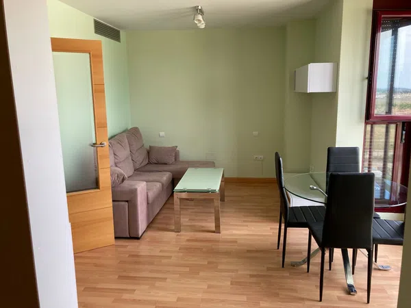 Estudio en calle la Escuela de Vallecas, 18