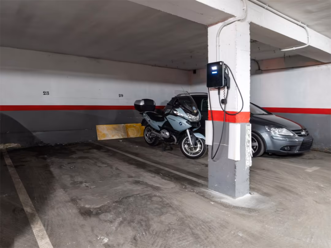 Casa adosada en  Calle Eugenia del Pozo 1 - Foto 41