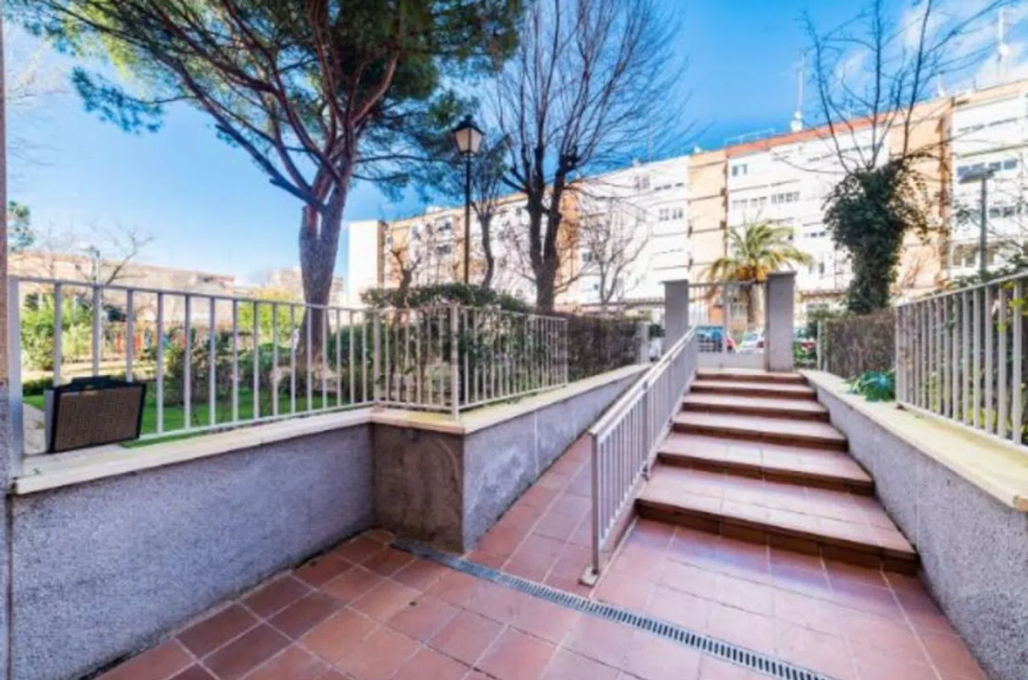 Piso en calle de Navalmoral de la Mata, 42 - Foto 8