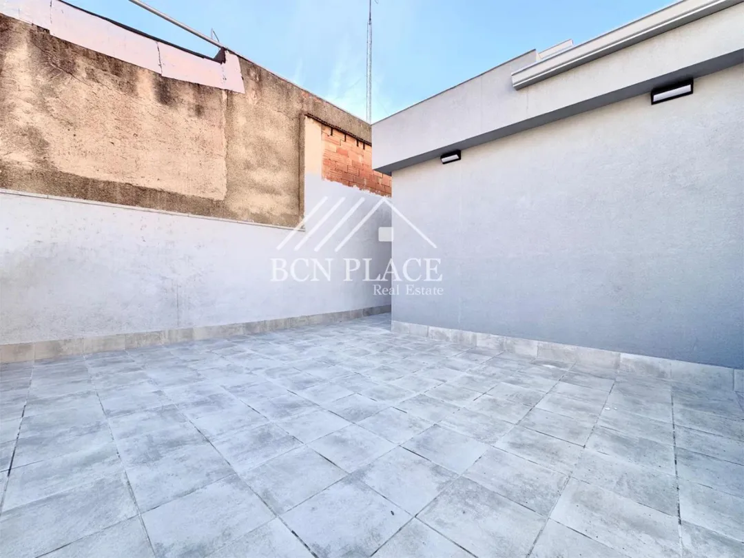 Dúplex en  Carrer de la Flor de Neu 60 - Foto 3