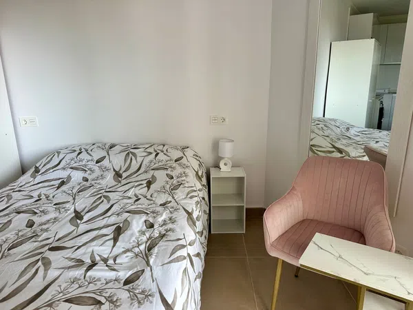 Estudio en Calle Miguel de Unamuno, 61, Las Brisas - Foto 2