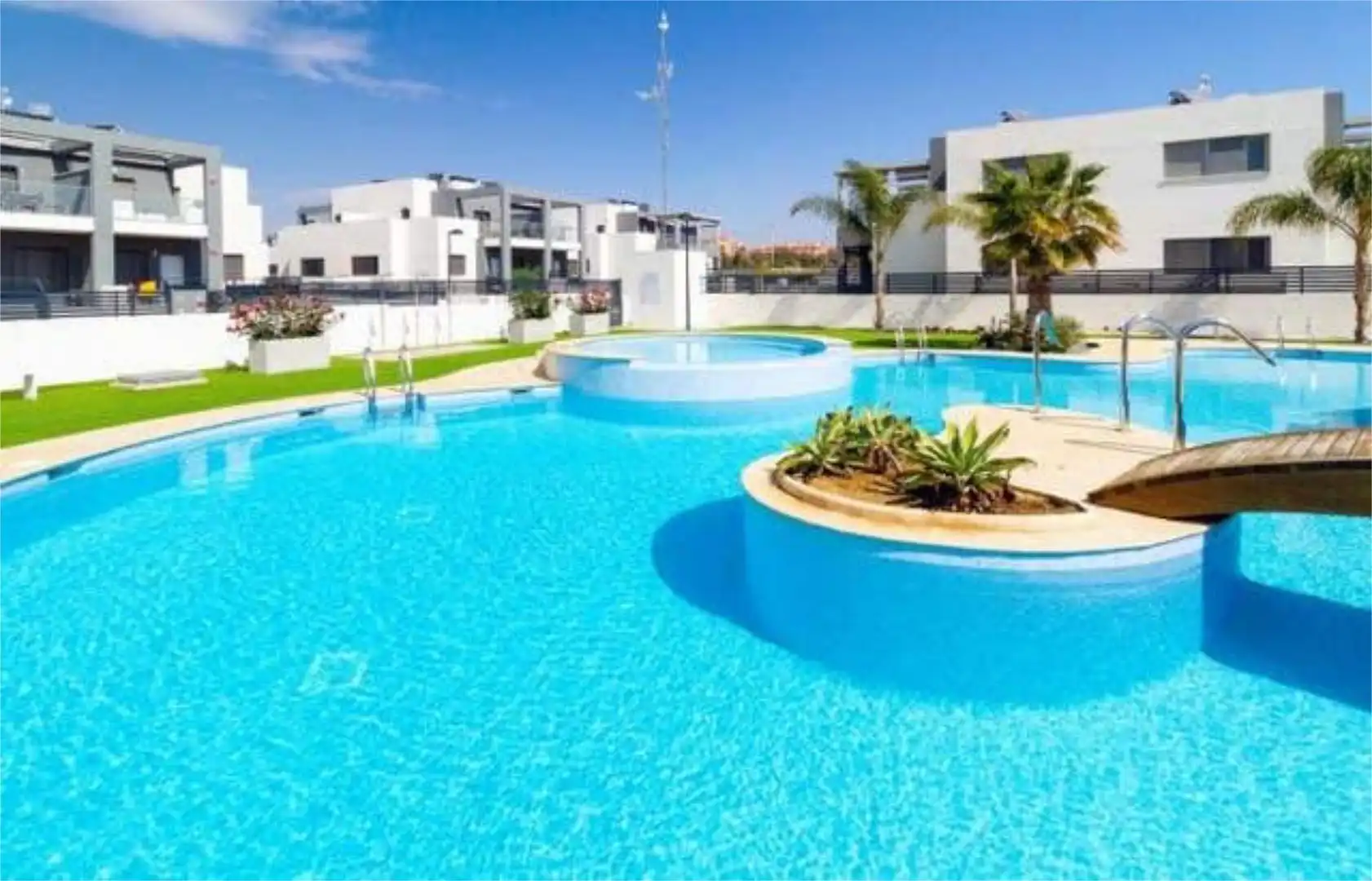 Chalet en Torrevieja - Foto 2