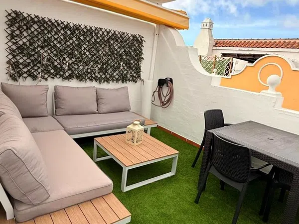 Chalet adosado en Casco Urbano, Casco Urbano - Foto 2