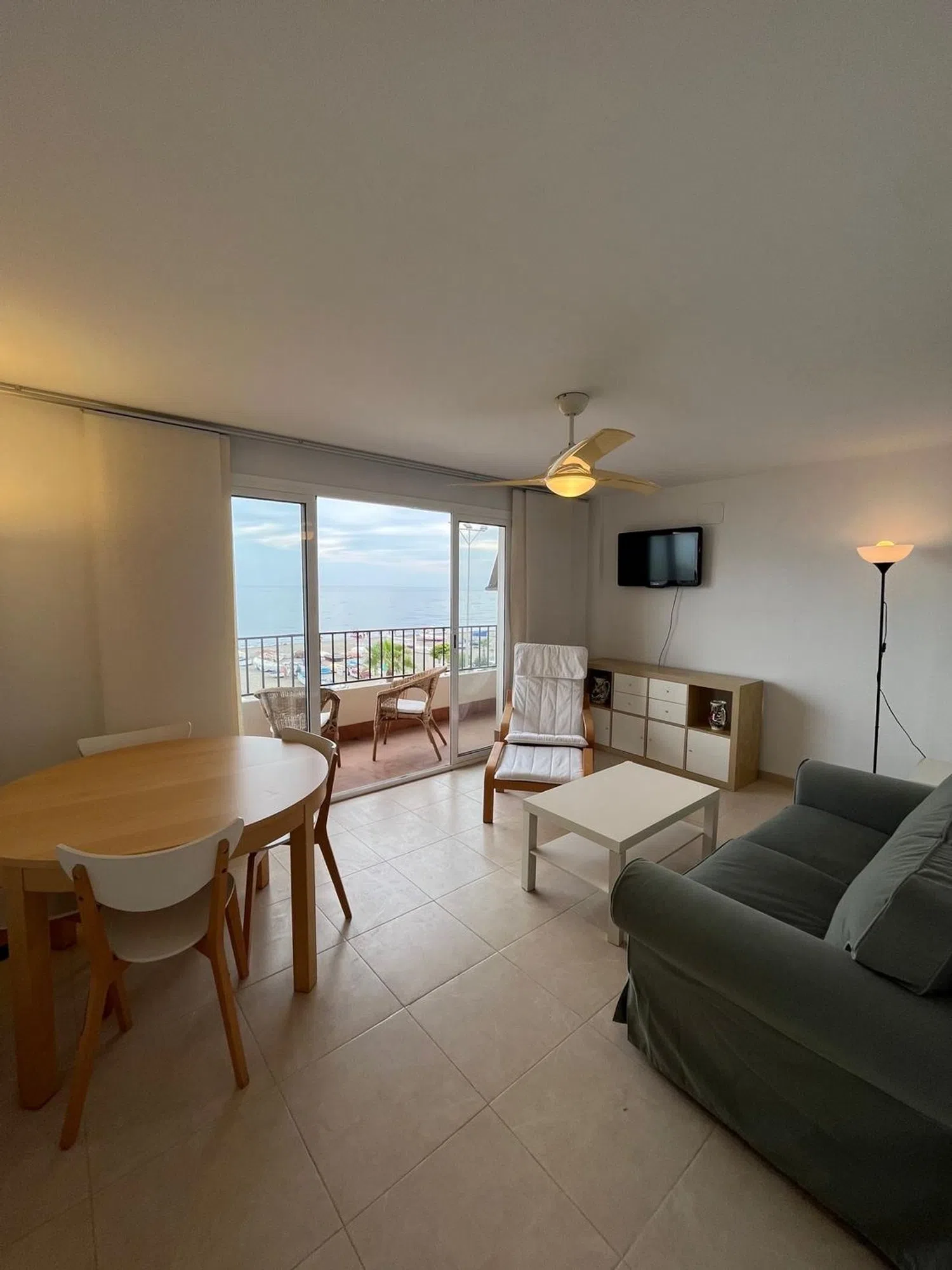 Piso en avenida del Mediterráneo, 76 - Foto 1