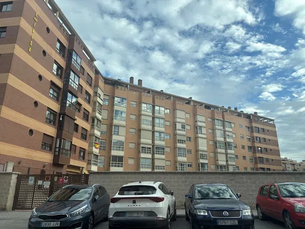 Piso en calle Nanclares de Oca, 22