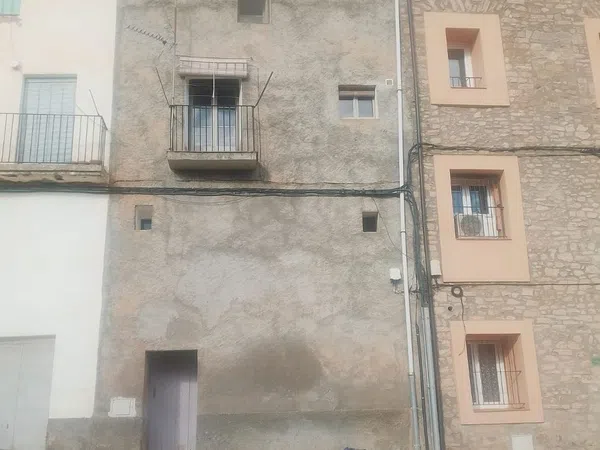Casa de pueblo en Plaza Ramon Martí, 8 - Foto 2
