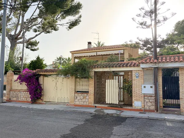 Casa o chalet independiente en Riba-Roja de Túria - Foto 1