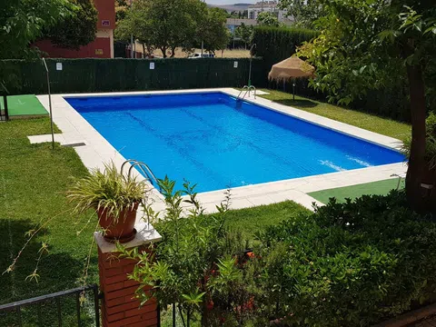 Estudio en calle José María Pemán, 12