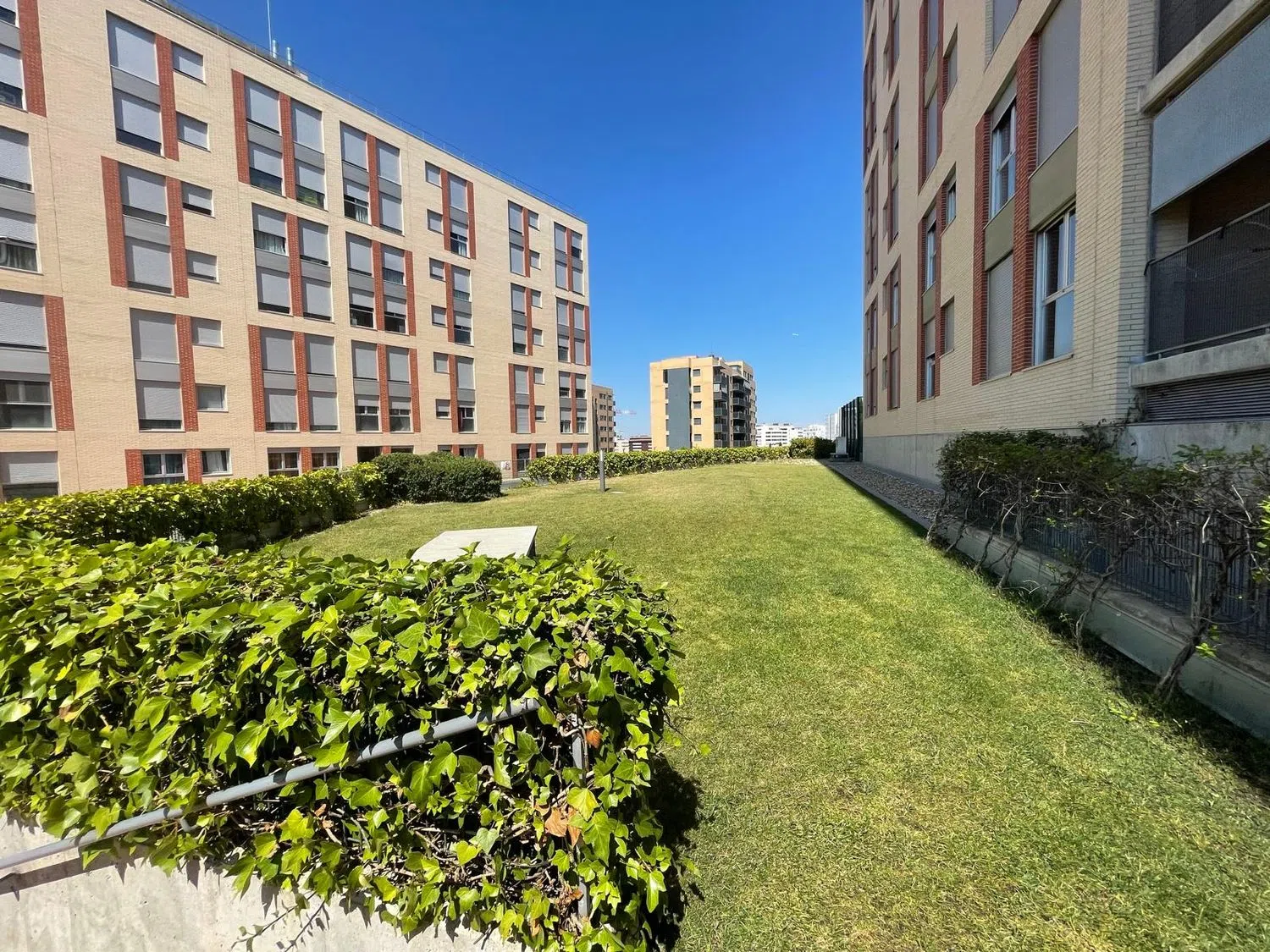 Piso en avenida de Castilla y León, 11 - Foto 2