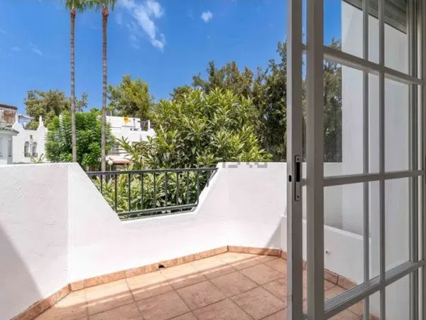 Chalet adosado en Barrio Los Naranjos - Foto 25