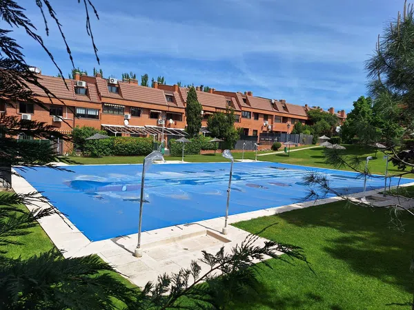 Chalet adosado en Calle Blanca, 19, El Burgo - Foto 1