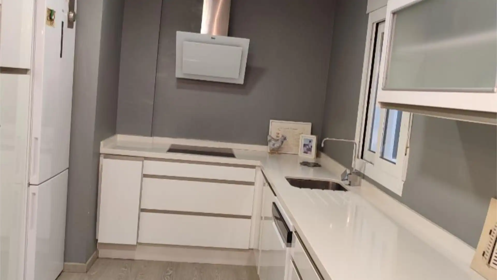 Piso en  Calle Juan Sebastián Elcano 19 - Foto 9