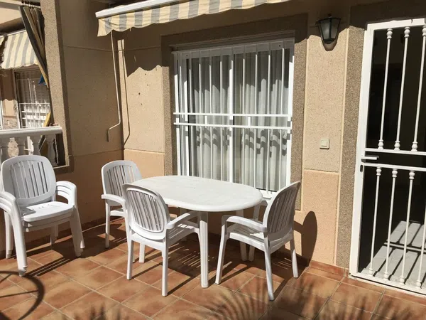 Chalet adosado en Avenida de Cervantes, 110 - Foto 2