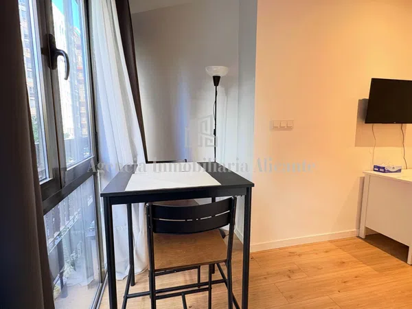 Estudio en Calle Tomás López Torregrosa - Foto 6