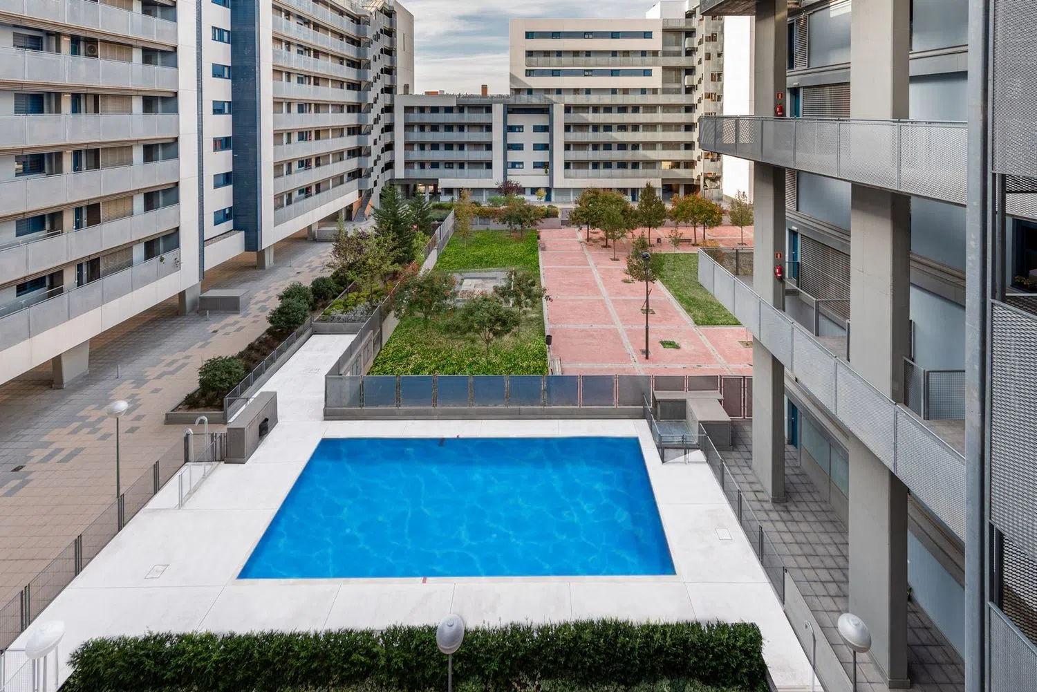 Piso en plaza del Sol - Foto 19