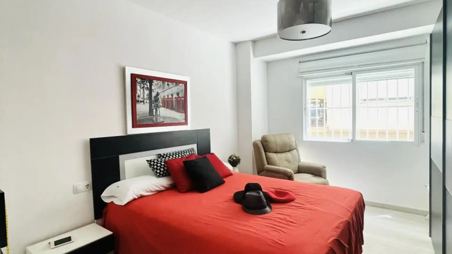 Piso en calle Primavera 8 - Foto 1