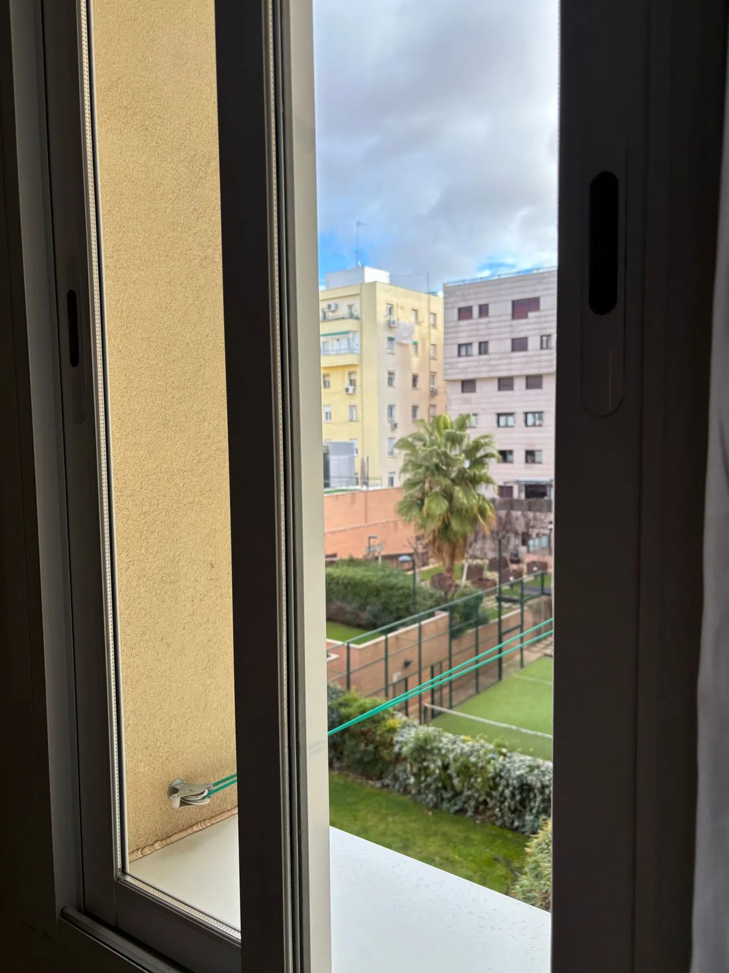 Piso en calle de María de Guzmán, 29 - Foto 5