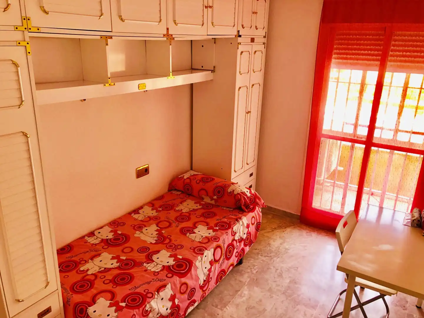 Piso en  Calle Tharsis 26 - Foto 3