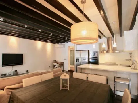 Piso en calle d'en Rubí, 11