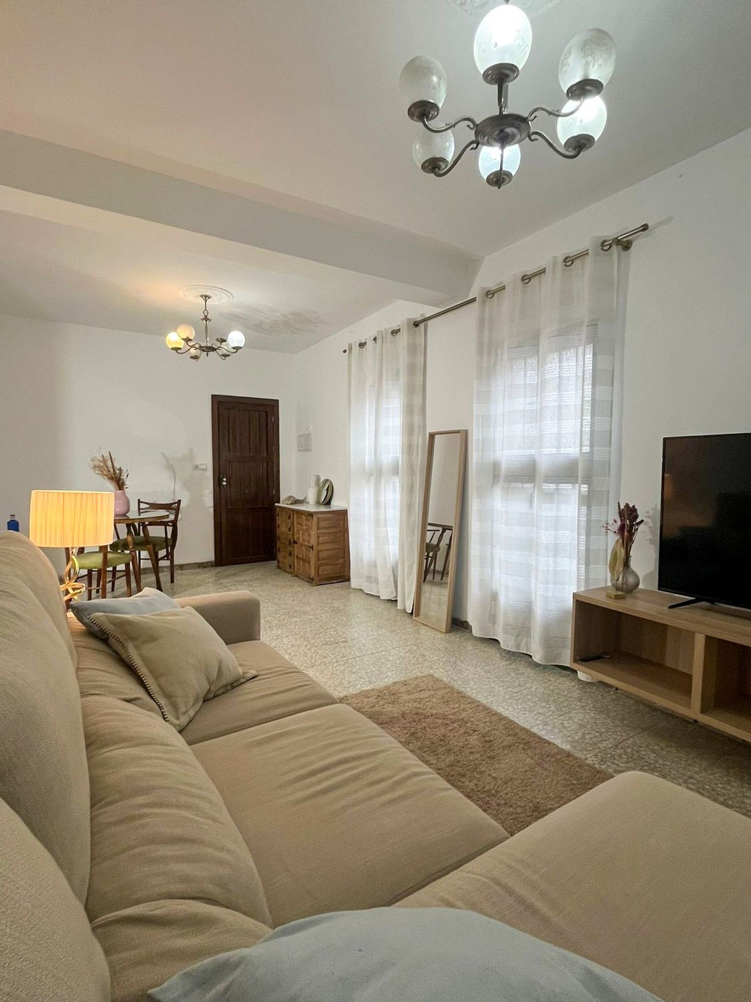 Piso en Barrio Torreblanca - Foto 1