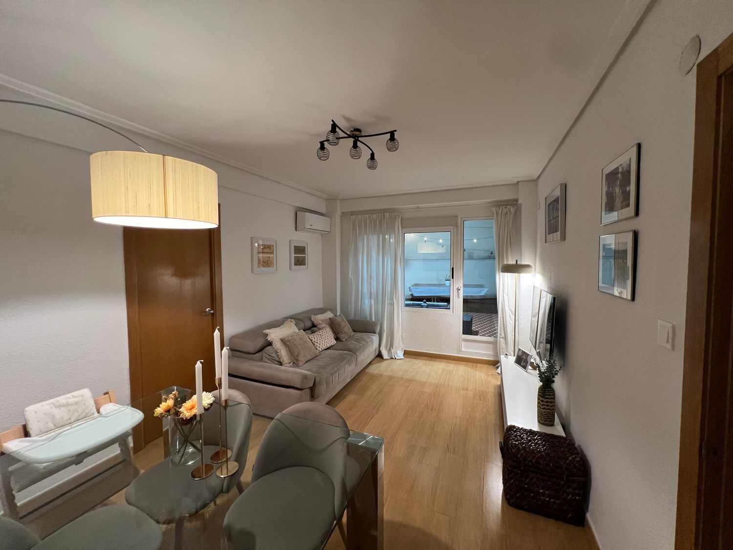 Piso en calle de Xile, 10