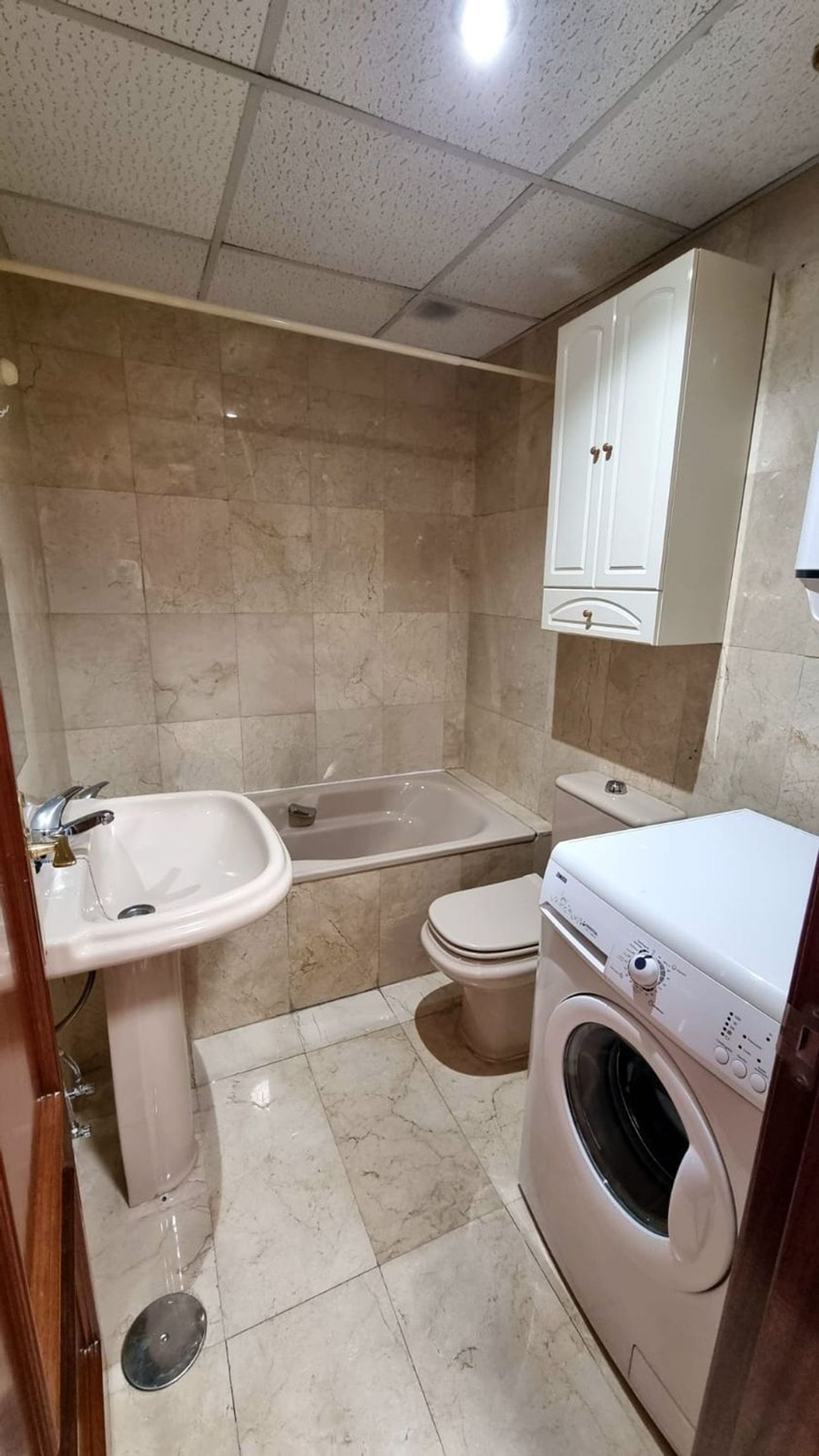 Estudio en calle de Jaime el Conquistador, 13 - Foto 9