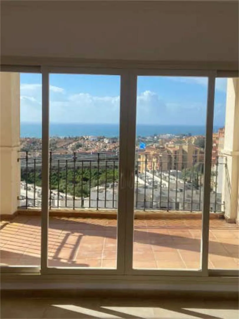 Piso en Riviera del Sol - Foto 1
