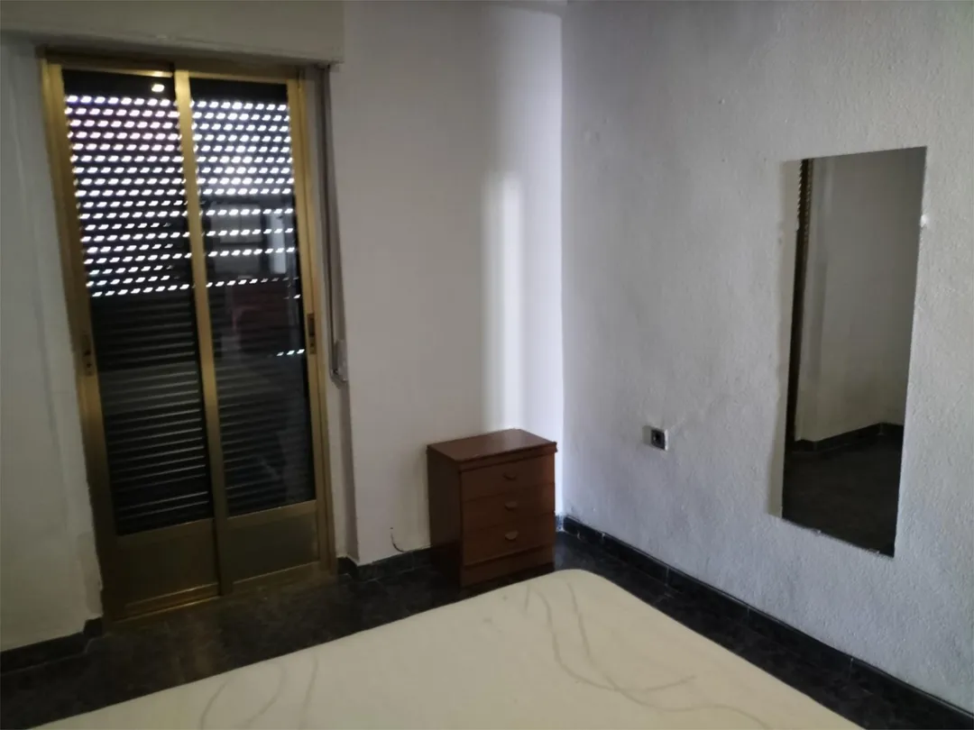 Piso en  Carrer Esperidion Porta Requesens 53 - Foto 8