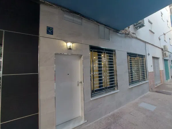 Piso en Calle Frigiliana, Los Guindos - Parque Mediterráneo - Santa Paula - Foto 17