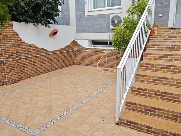 Chalet adosado en San Antonio de Benagéber - Foto 2