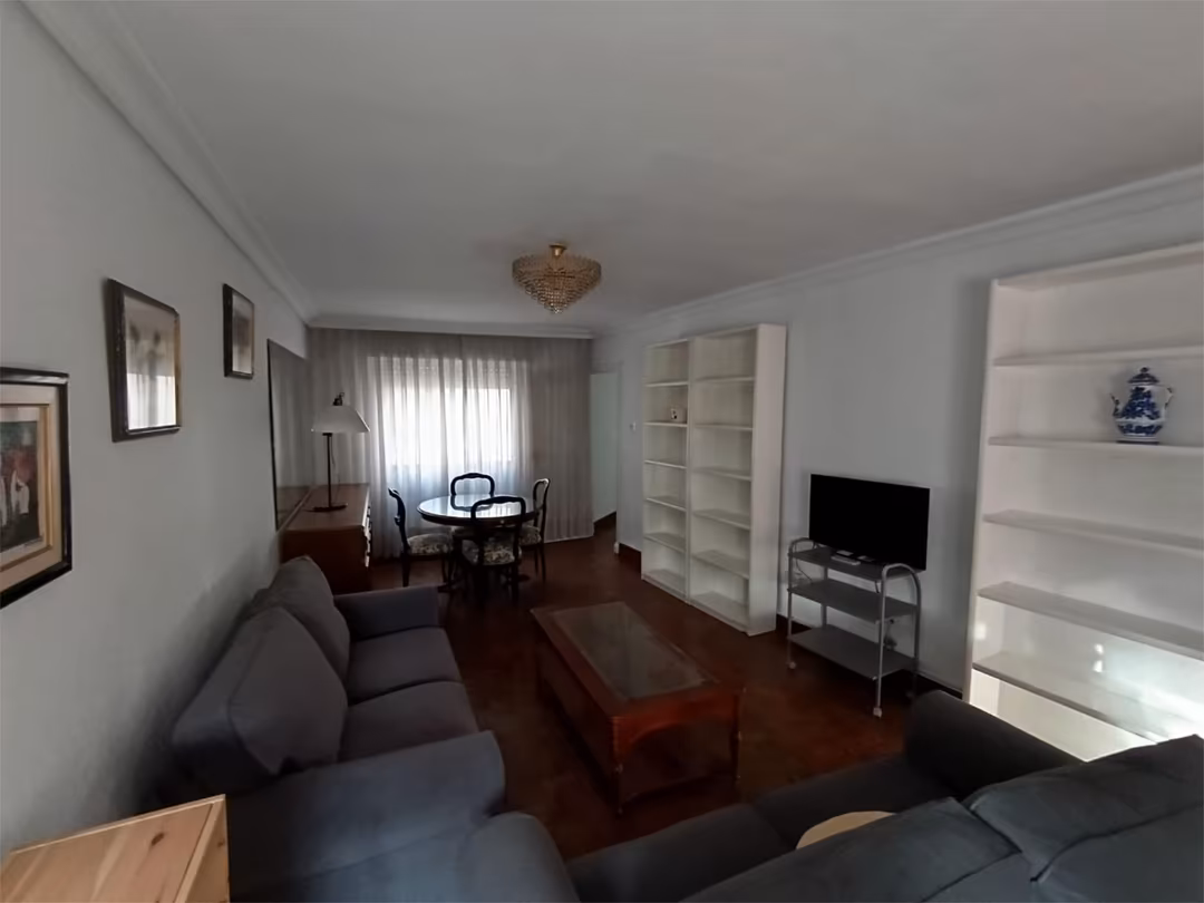 Piso en  Calle Mariano Girada 17