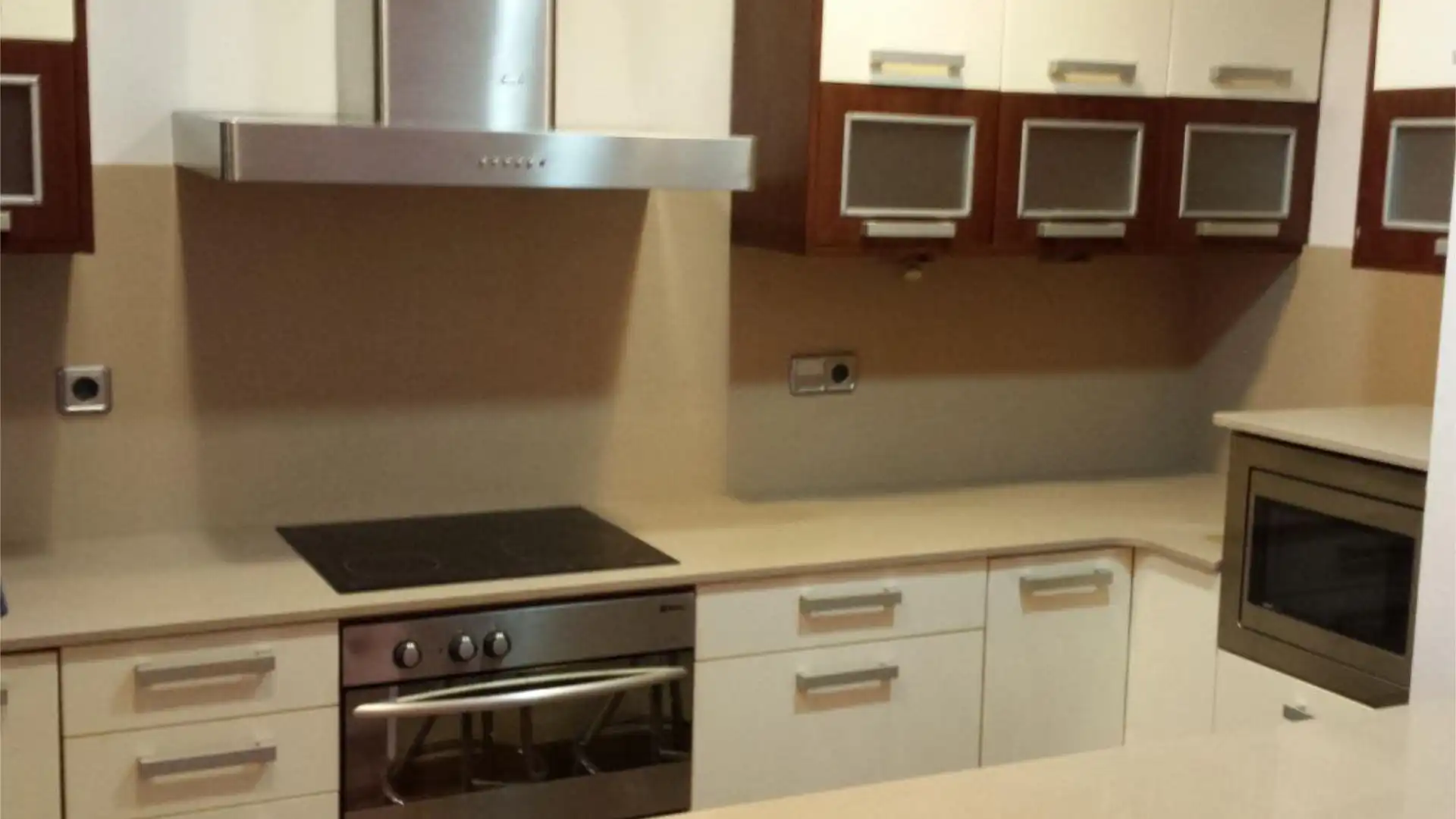 Piso en  Carrer de Déu i Mata 142 - Foto 12